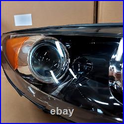 Front Headlight for Kia Sportage 2011, 2012, and 2013 RH (Right Hand Side)