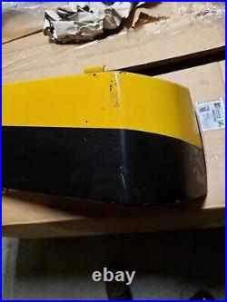 Yale Forklift 504401235 PANEL WLDMT RH Right Hand Black Yellow Cover